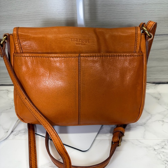Margot Burnt Orange Leather Shoulder Bag - Picture 2 of 5